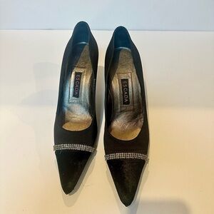 UVGC #Escada black #satin and #velvet #rhinestone stilettos. #Holidays